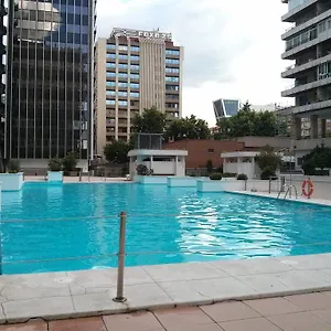 Apartamento Calle Mauricio Legendre, Madrid